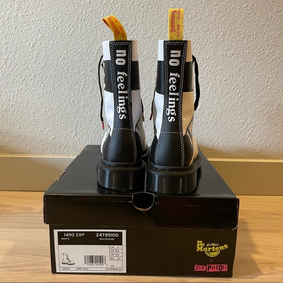 SOLD - DR. MARTENS 1490 Sex Pistols Sz 5 (6 womens) - Picture 6 of 8